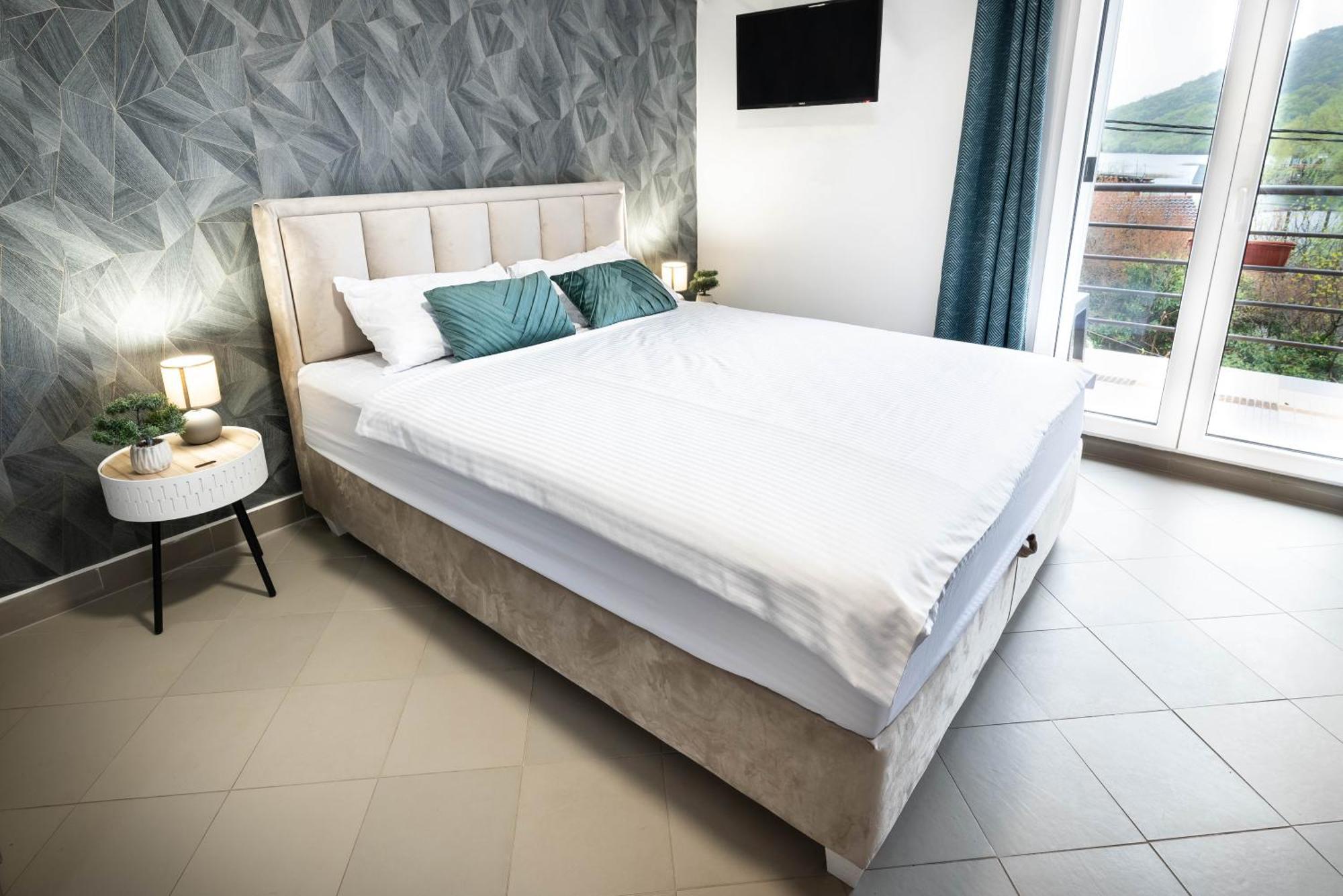 Studio Apartment Cudo Nevidjeno Karuc Buitenkant foto