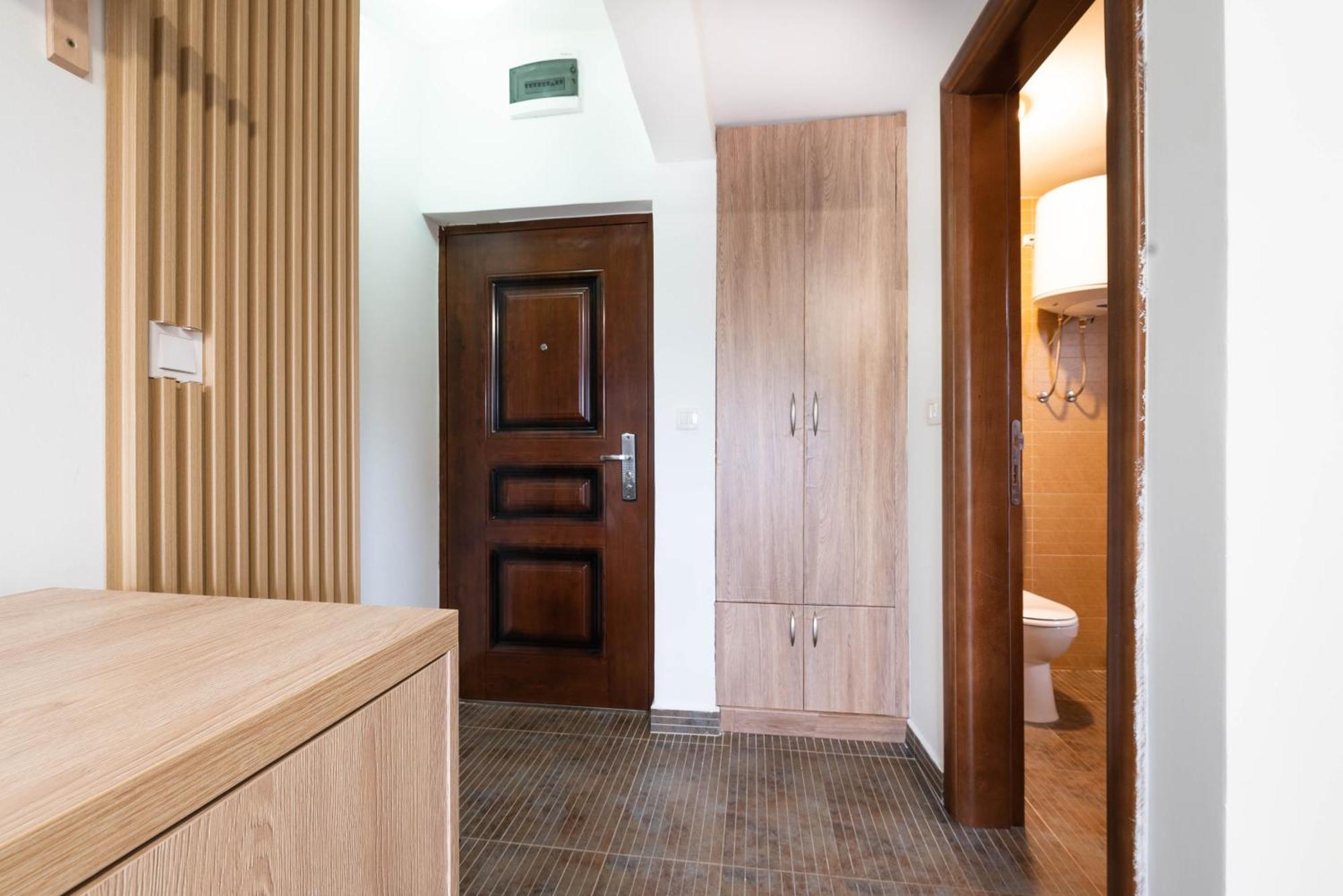 Studio Apartment Cudo Nevidjeno Karuc Buitenkant foto